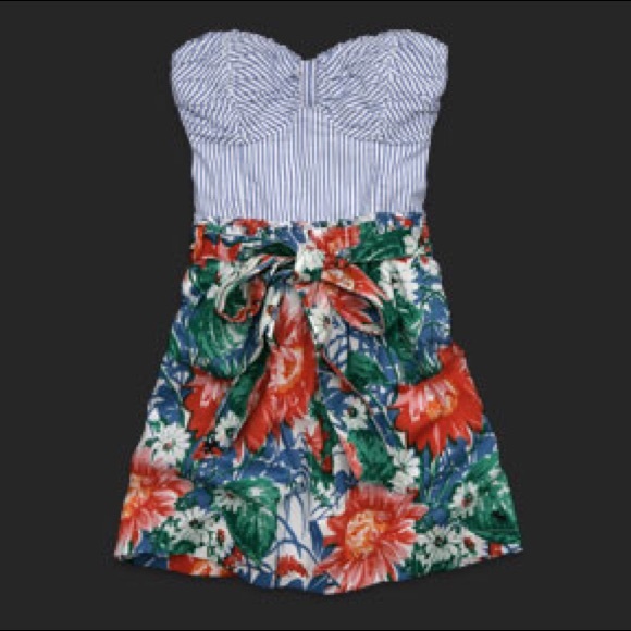 Abercrombie & Fitch Strapless Mini (large) - Picture 1 of 4